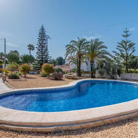 Merced Villa